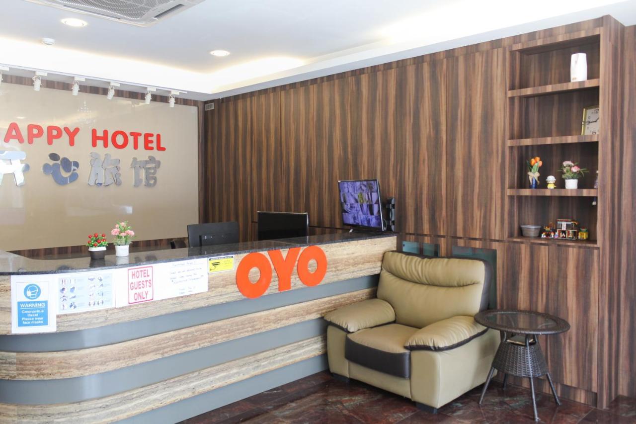 Oyo 90027 Happy Hotel Johor Bahru Exterior photo