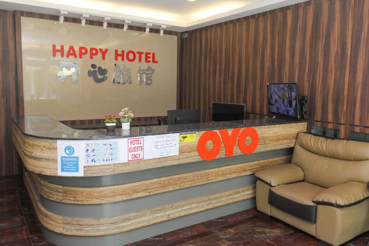Oyo 90027 Happy Hotel Johor Bahru Exterior photo